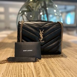 YSL Loulou Matelasse Leather Shoulder Bag/ Saint Laurent (Auth + Receipt)